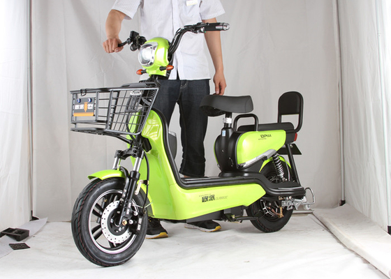 Vespa de motor eléctrica de dos Seater, bicicletas eléctricas para el freno trasero de los adultos con la cerradura